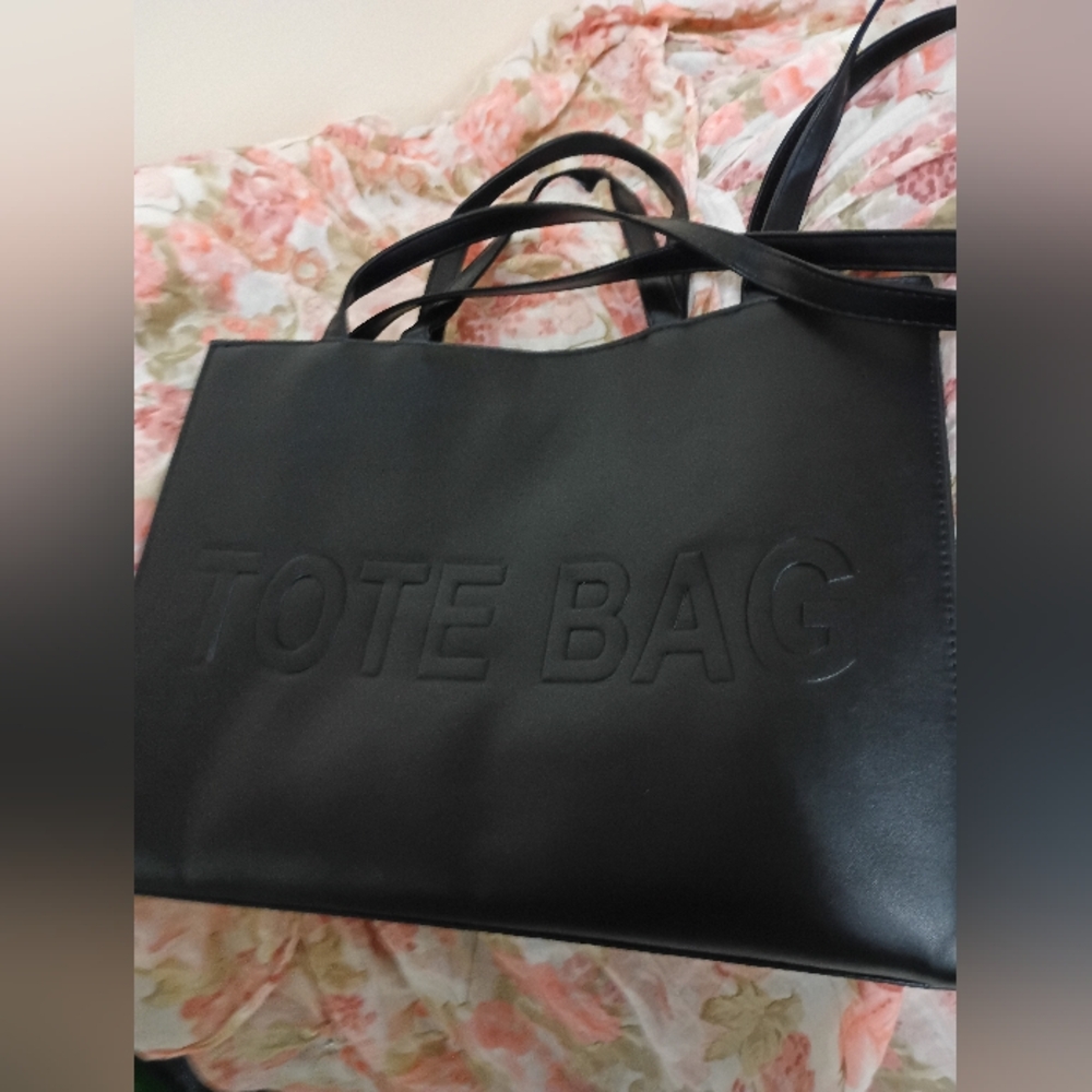 NWOT  Tote Bag - Picture 6 of 16